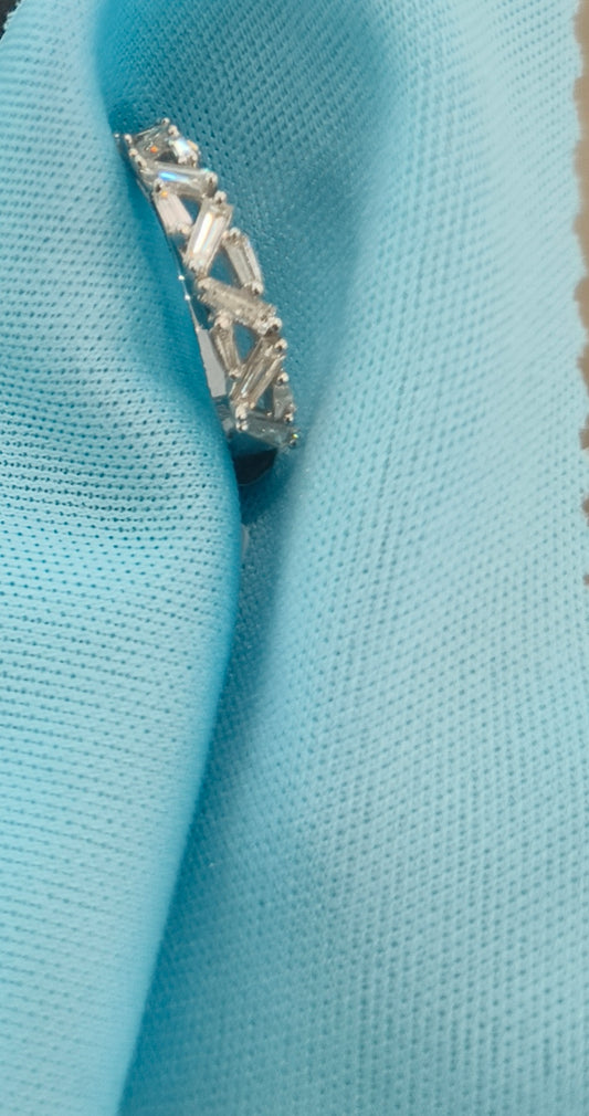 18k White Gold Natural Diamond Baguette Ring