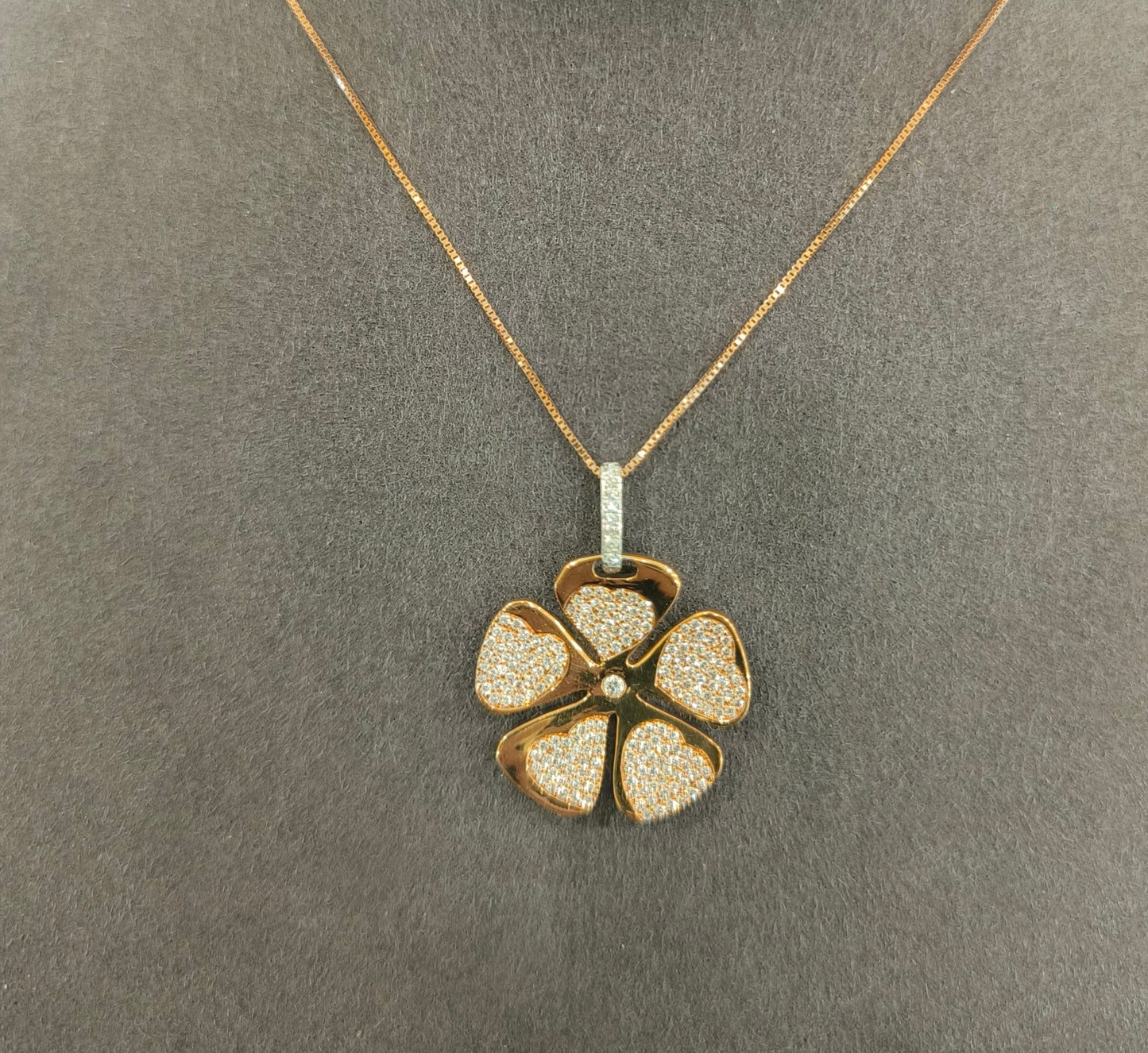 18k Rose Gold Natural Diamond Necklace