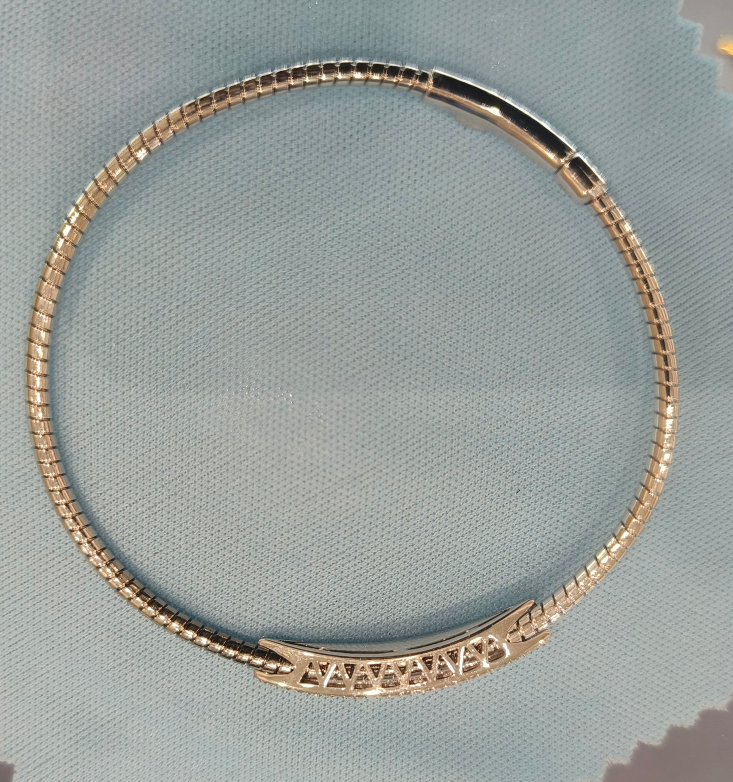 18k White Gold Natural Diamond Bracelet